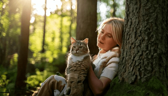 Neubeginn, Frau im Wald